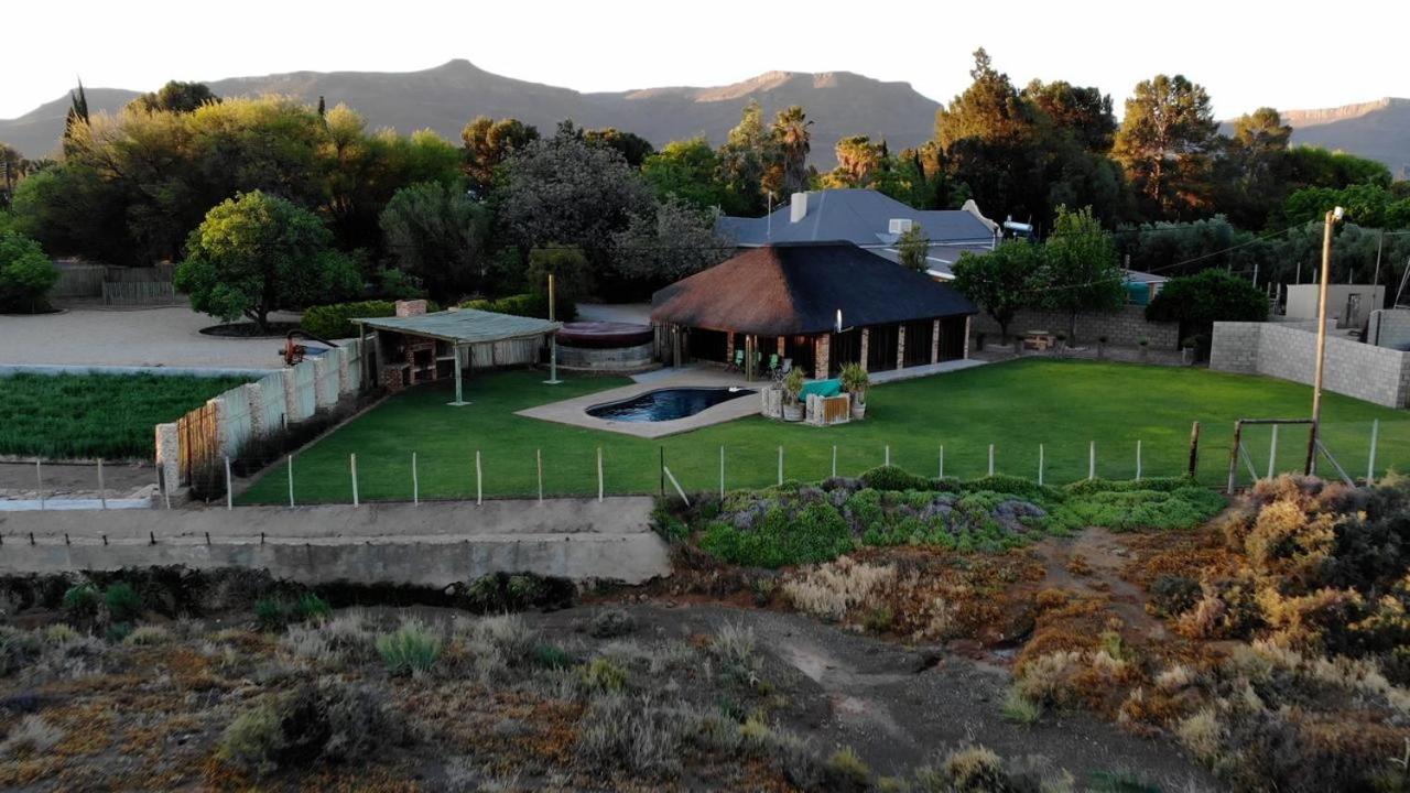 Tarantula Guest House Calvinia Exterior foto