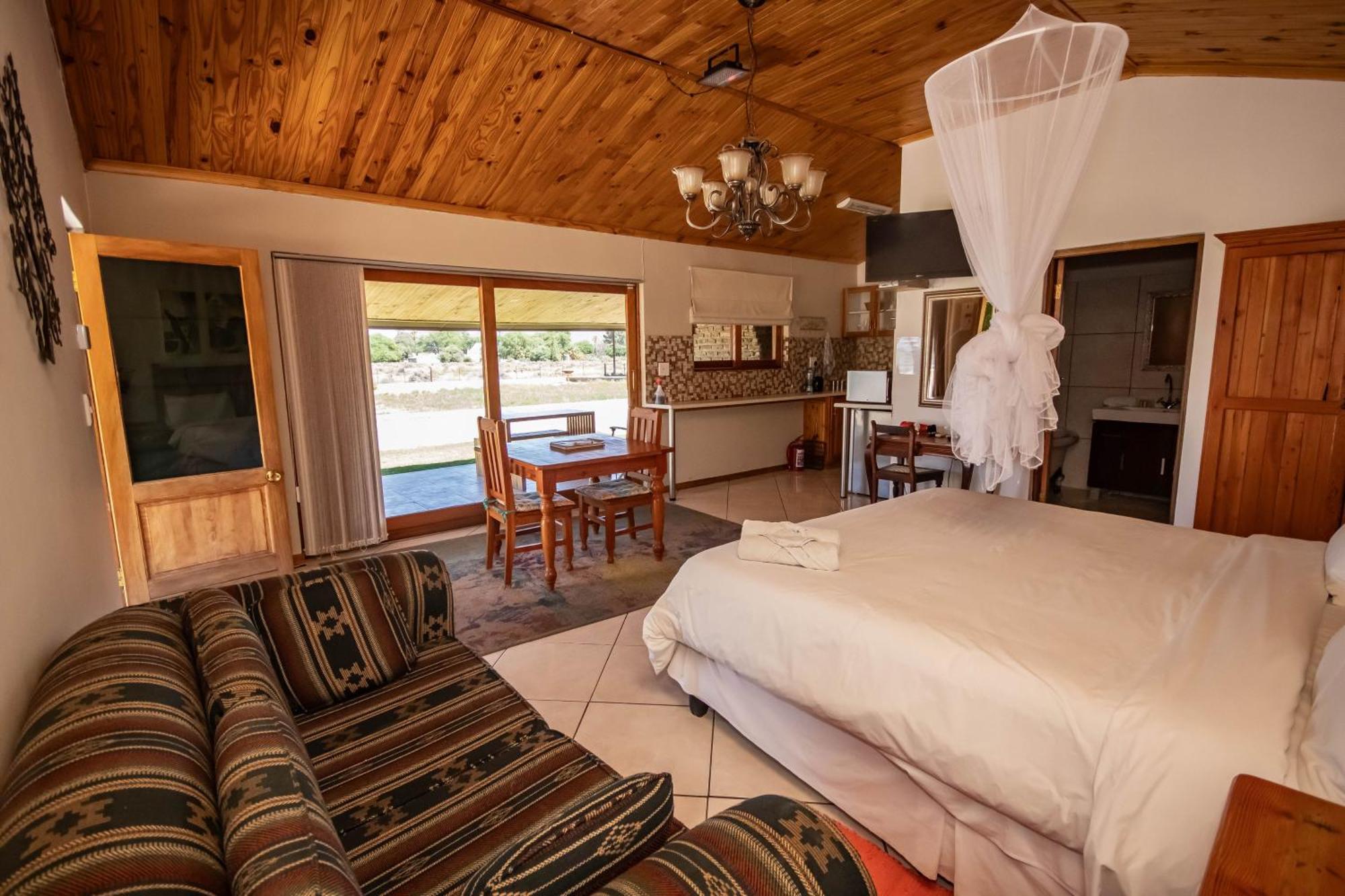 Tarantula Guest House Calvinia Exterior foto